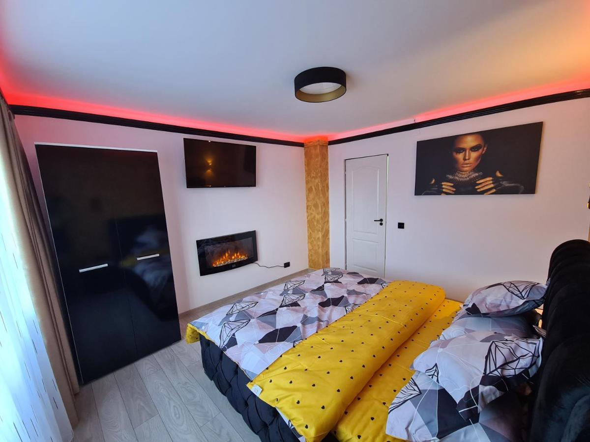 Lupeni Diamonds House 2公寓 外观 照片