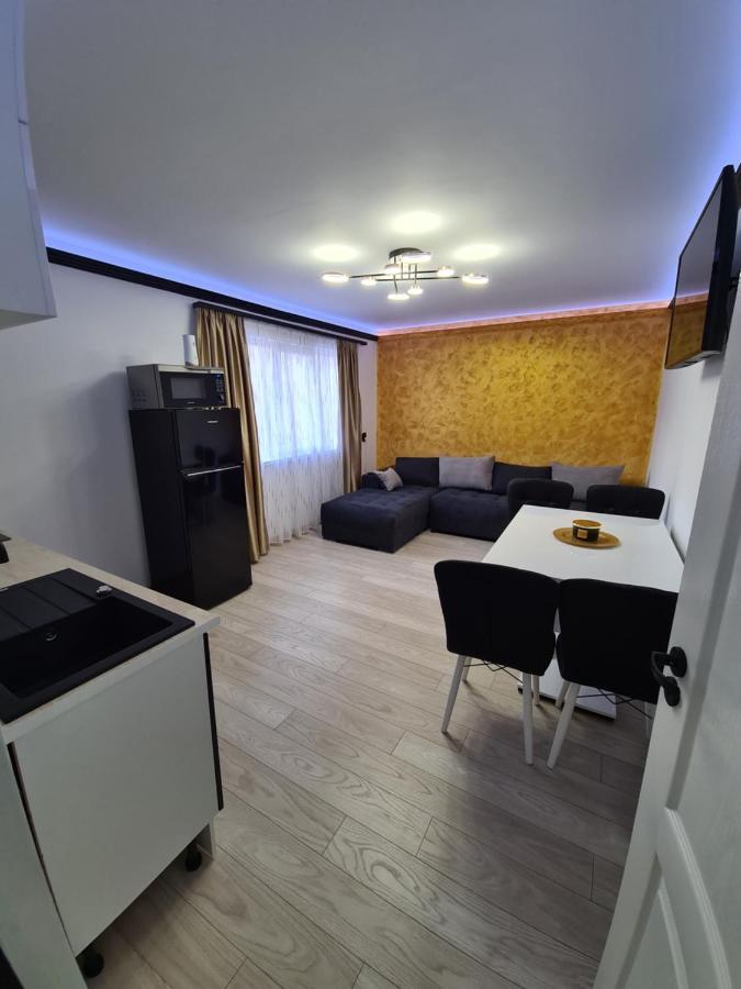 Lupeni Diamonds House 2公寓 外观 照片